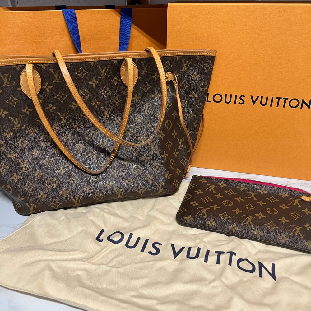 Louis Vuitton Monogram Neverfull MM